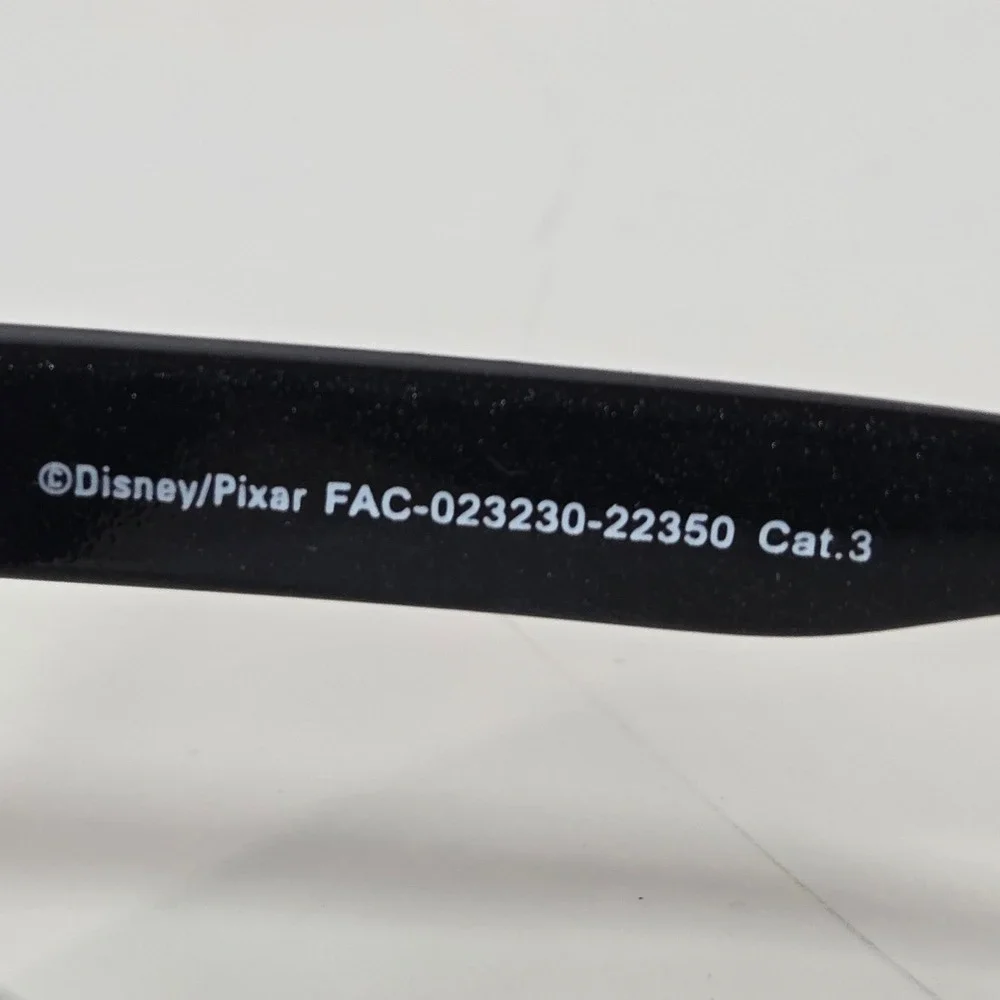 Disney Pixar Cars Lightning McQueen Kids Sunglasses Black 95 FAC-023230-22350
